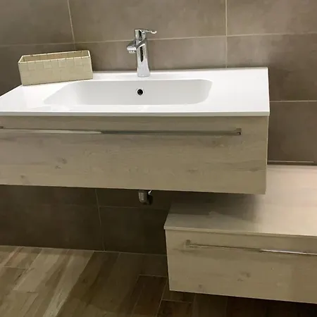 La Casa Di Gianna Apartman *